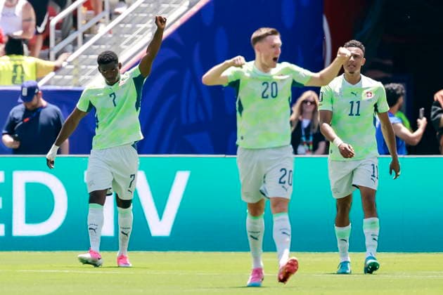 FIFA World Cup, WM, Weltmeisterschaft, Fussball 2026 - Group B - Qatar vs Switzerland Switzerland s Breel Embolo, left, celebrates after scoring the 0:1 penalty goal during the FIFA World Cup 2026 group stage match Qatar against Switzerland, in San Francisco, USA, 13 June 2026. San Francisco United States  Copyright: xPETERxKLAUNZERx