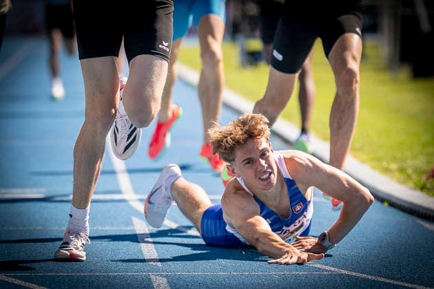 MANNHEIM, GERMANY - JUNE 13, 2026 : Peter Csikos (SVK Slovakia) falling on the finish line in the men’s U20 800m final during the Juniorengala 2026 at Michael-Hoffmann-Stadion on June 13, 2026 in Mannheim, Germany. Baden-Wuerttemberg Germany Copyright: xAxelxKohringx