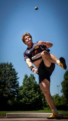 MANNHEIM, GERMANY - JUNE 13, 2026 : Simon Kunkel (GER USC Mainz) competing in the men’s U20 shot put during the Juniorengala 2026 at Michael-Hoffmann-Stadion on June 13, 2026 in Mannheim, Germany. Baden-Wuerttemberg Germany Copyright: xAxelxKohringx