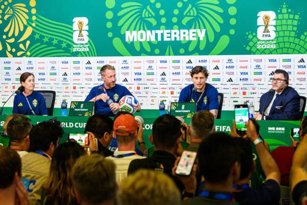260613 Head coach Graham Potter and Victor Nilsson Lindelöf of the Swedish national football team at a press conference during day 3 of the FIFA World Cup 2026 on June 13, 2026 in Monterrey Photo Petter Arvidson BILDBYRAN kod PA PA1231 fotboll football soccer fotball vm fotbolls vm fotball vm fotbolls vm 2026 fifa world cup 2026 presskonferens press conference sverige sweden sverige a day 3 bbeng  Copyright: PETTERxARVIDSON BB260613PA007