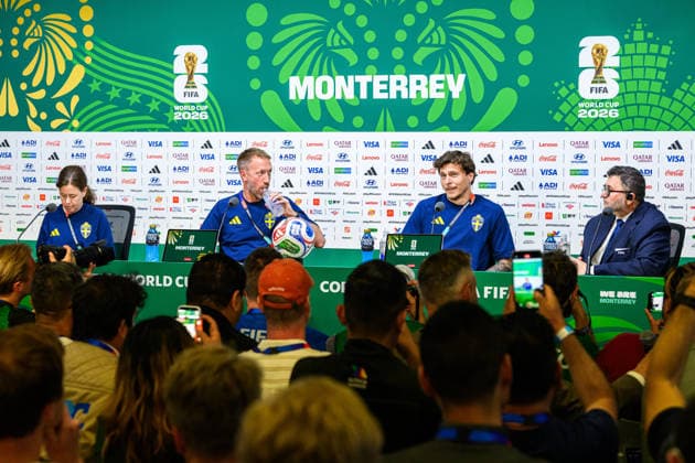 260613 Head coach Graham Potter and Victor Nilsson Lindelöf of the Swedish national football team at a press conference during day 3 of the FIFA World Cup 2026 on June 13, 2026 in Monterrey Photo Petter Arvidson BILDBYRAN kod PA PA1231 fotboll football soccer fotball vm fotbolls vm fotball vm fotbolls vm 2026 fifa world cup 2026 presskonferens press conference sverige sweden sverige a day 3 bbeng  Copyright: PETTERxARVIDSON BB260613PA009