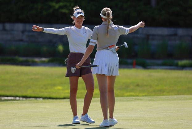 Dow Championship Midland, MI - JUNE 13: Nelly Korda of the United States goes to hug her teammate Olivia Cowan of Germany on the 18th green after finishing the hole during the third round of the Dow Championship at Midland Country Club on June 13, 2026 in Midland, Michigan. Midland Michigan United States  Copyright: xAmyxLemusx originalFilename:lemus-dowchamp260613_npJtn.jpg
