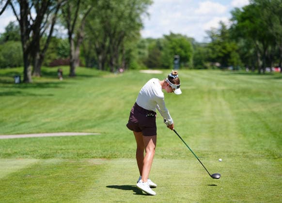 MIDLAND, MI - JUNE 13: LPGA, Golf Damen golfer Nelly Korda plays her tee shot on the 10th hole on June 13, 2026, during the third round of the LPGA Dow Championship at Midland Country Club in Midland, Michigan. (Photo by Brian Spurlock Icon Sportswire) GOLF: JUN 13 LPGA Dow Championship EDITORIAL USE ONLY Icon26061312