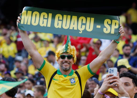 Fans of Brazil show their support before the start of a FIFA World Cup, WM, Weltmeisterschaft, Fussball match between Brazil and Morocco at MetLife Stadium in East Rutherford, New Jersey, on Saturday, June 13, 2026.  NYP20260613910 JOHNxANGELILLO
