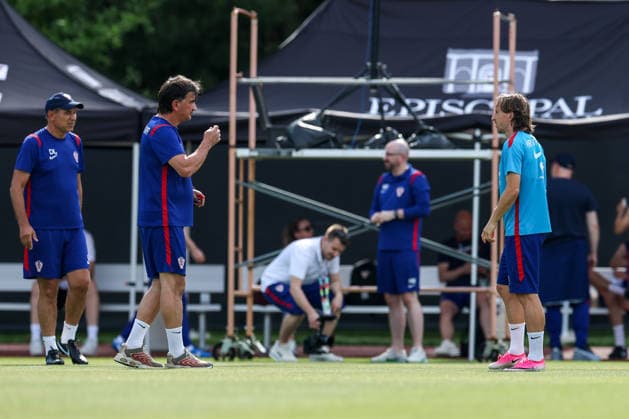 Croatia Training And press conference, PK, Pressekonferenz - FIFA World Cup, WM, Weltmeisterschaft, Fussball 2026 ALEXANDRIA, VIRGINIA - JUNE 13: Head coach Zlatko Dalic and Luka Modric of Croatia during the training session of Croatian national football team at training centre at Episcopal High School on June 13, 2026 in Alexandria, Virginia.  IgorxKralj PIXSELL