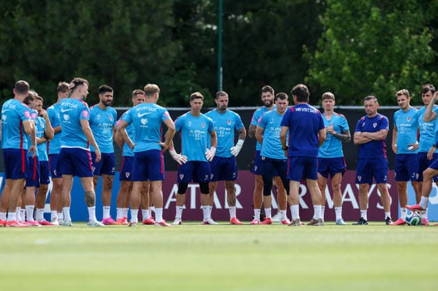 Croatia Training And press conference, PK, Pressekonferenz - FIFA World Cup, WM, Weltmeisterschaft, Fussball 2026 ALEXANDRIA, VIRGINIA - JUNE 13: Martin Erlic, Mario Pasalic, Ivor Pandur, Dominik Kotarski, Duje Caleta Car, Dominik Livakovic, Kristijan Jakic, Ivica Olic, Josip Stanisic and Ante Budimir during the training session of Croatian national football team at training centre at Episcopal High School on June 13, 2026 in Alexandria, Virginia.  IgorxKralj PIXSELL