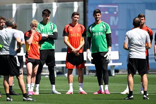 Belgian national football team - 2026 FIFA World Cup, WM, Weltmeisterschaft, Fussball - media activities 13 06 2026 RENTON, UNITED STATES OF AMERICA - JUNE 13 : Seys Joaquin defender of Belgium, Lammens Senne goalkeeper of Belgium, Vanaken Hans midfielder of Belgium and Courtois Thibaut goalkeeper of Belgium pictured during a training session at the training grounds of the Belgian national football team during the 2026 FIFA World Cup on June 13, 2026 in Renton, United States of America, 13 06 2026 Renton United States of America  Copyright: xNicoxVereeckenx