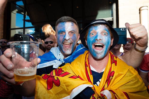 June 13, 2026; Foxborough, Massachusetts, USA; Scotland fans warm up ahead of a FIFA World Cup, WM, Weltmeisterschaft, Fussball 2026 Group C match between Haiti and Scotland at Boston Stadium. (c) CSM FIFA World Cup 2026: Haiti Vs Scotland JUN 13  - ZUMAc04_ 20260613_zma_c04_113 Copyright: xBurtxGranofskyx
