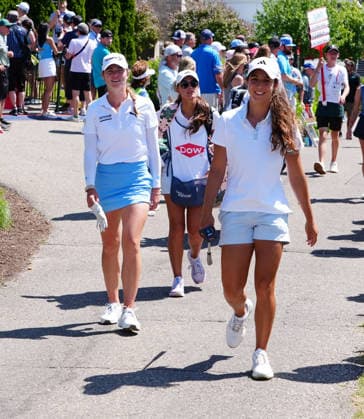 MIDLAND, MI - JUNE 13: From left to right LPGA, Golf Damen golfers Mimi Rhodes and Julia Lopez Ramierz walk the 18th hole on June 13, 2026, during the third round of the LPGA Dow Championship at Midland Country Club in Midland, Michigan. (Photo by Brian Spurlock Icon Sportswire) GOLF: JUN 13 LPGA Dow Championship EDITORIAL USE ONLY Icon26061327