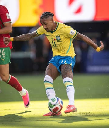 Raphinha of Brazil shoots for goal during a FIFA Men’s World Cup 2026 Group Stage football match between Brazil and Morocco at New York New Jersey Stadium, in East Rutherford on June 13th 2026 (Photo by Ricardo Nogueira SPP)  Copyright: xRicardoxNogueira SPPx Sportspressphoto_SPR165862