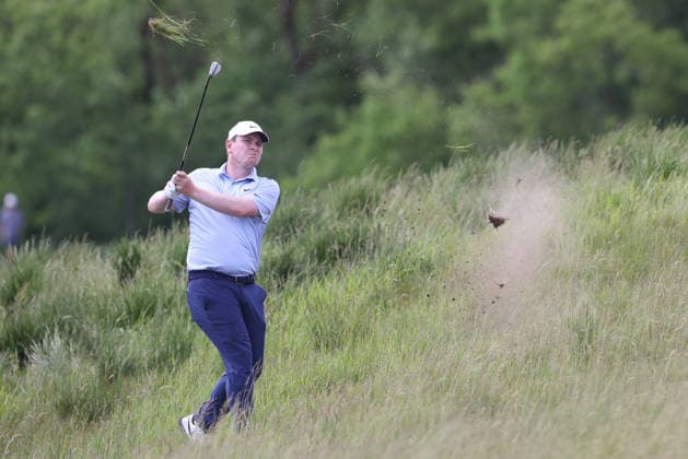 June 13, 2026: Robert MacIntyre hits from the deep rough on the 18th hole in the third round during the RBC Canadian Open held at TPC Toronto at Osprey Valley in Caledon Ontario, Canada. CSM PGA, Golf Herren 2026: RBC Canadian Open Jun 13  - ZUMAc04_ 20260613_zma_c04_128 Copyright: xDanielxLeax