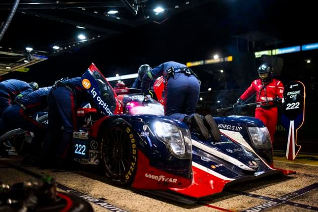24 HEURES DU MANS 2026 - RACE - SUNDAY 222 SCHNEIDER Daniel (bra), HANLEY Benjamin (gbr), JARVIS Oliver (gbr), United Autosports, Oreca 07 Gibson 222, LMP2 Pro-AM, pitstop, arrÃªt aux stands during the 24 Hours of Le Mans 2026, 3rd round of the 2026 FIA World Endurance Championship, on June 14, 2026 on the Circuit des 24 Heures du Mans in Le Mans, France - Le MansFrance  Copyright: xFabrizioxBoldonix