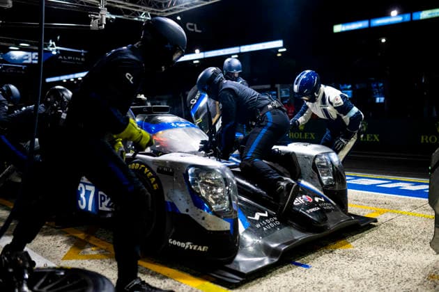 24 HEURES DU MANS 2026 - RACE - SUNDAY 37 CLOSMENIL Adrien (fra), AGUILERA Ian (mex), JENSEN Theodor (dnk), CLX Motorsport, Oreca 07 Gibson 37, LMP2, pitstop, arrÃªt aux stands during the 24 Hours of Le Mans 2026, 3rd round of the 2026 FIA World Endurance Championship, on June 14, 2026 on the Circuit des 24 Heures du Mans in Le Mans, France - Le MansFrance  Copyright: xFabrizioxBoldonix