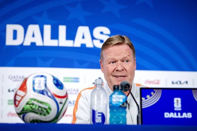 ARLINGTON - National coach Ronald Koeman during a press conference, PK, Pressekonferenz of the Dutch national team, Nationalteam on June 13, 2026, at Dallas Stadium, Arlington, Texas. For the Dutch national team, the World Cup begins with a match against Japan. KOEN VAN WEEL ANP xVIxANPxSportx xxANPxIVx 560942872 originalFilename: 560942872.jpg