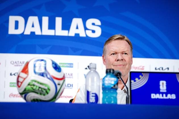 ARLINGTON - National coach Ronald Koeman during a press conference, PK, Pressekonferenz of the Dutch national team, Nationalteam on June 13, 2026, at Dallas Stadium, Arlington, Texas. For the Dutch national team, the World Cup begins with a match against Japan. KOEN VAN WEEL ANP xVIxANPxSportx xxANPxIVx 560942950 originalFilename: 560942950.jpg