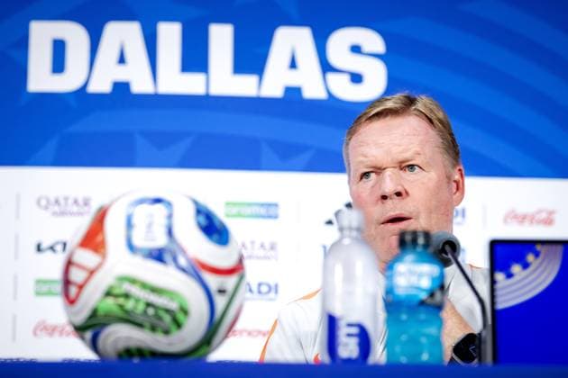 ARLINGTON - National coach Ronald Koeman during a press conference, PK, Pressekonferenz of the Dutch national team, Nationalteam on June 13, 2026, at Dallas Stadium, Arlington, Texas. For the Dutch national team, the World Cup begins with a match against Japan. KOEN VAN WEEL ANP xVIxANPxSportx xxANPxIVx 560943181 originalFilename: 560943181.jpg