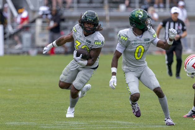 June 13, 2026, Washington, D.C, U.S: Louisville Kings running back James Robinson (30) carries the ball during the United Bowl UFL Championship game at Audi Field, Washington, D.C. UFL 2026 - United Bowl -Kings 27:20 Defenders  - ZUMAs304 20260613_zaf_s304_002 Copyright: xScottxStuartx