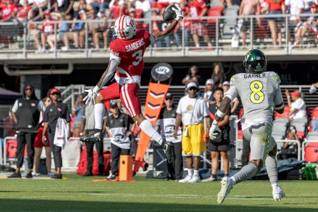 June 13, 2026, Washington, D.C, U.S: DC Defenders wide receiver Braylon Sanders (3) reaches back for a one-handed catch during the United Bowl UFL Championship game at Audi Field, Washington, D.C. UFL 2026 - United Bowl -Kings 27:20 Defenders  - ZUMAs304 20260613_zaf_s304_019 Copyright: xScottxStuartx