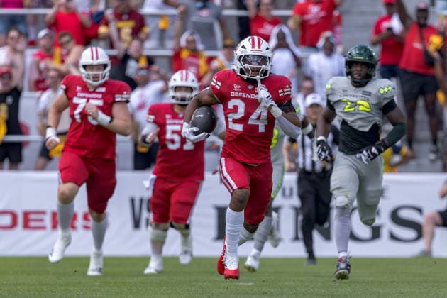 June 13, 2026, Washington, D.C, U.S: DC Defenders running back Xazavian Valladay (24) breaks away from the line for a long gain during the United Bowl UFL Championship game at Audi Field, Washington, D.C. UFL 2026 - United Bowl -Kings 27:20 Defenders  - ZUMAs304 20260613_zaf_s304_020 Copyright: xScottxStuartx