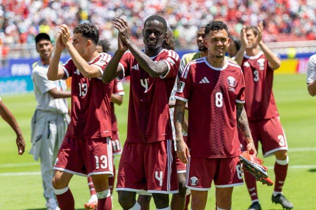 SANTA CLARA, CA - JUNE 13: Qatar players celebrate their tie after the FIFA World Cup, WM, Weltmeisterschaft, Fussball 2026 Group B match between Qatar and Switzerland on June 13, 2026 at the San Francisco Bay Area Stadium in Santa Clara, CA. (Photo by Bob Kupbens Icon Sportswire) SOCCER: JUN 13 FIFA World Cup 26 Group B - Qatar vs Switzerland EDITORIAL USE ONLY Icon260613072