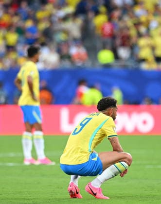 EAST RUTHERFORD, NEW JERSEY - JUNE 13: Matheus Cunha of Brazil shows dejection after the FIFA World Cup, WM, Weltmeisterschaft, Fussball 2026 Group C match between Brazil and Morocco at New York New Jersey Stadium on June 13, 2026 in East Rutherford, New Jersey.  Copyright: xMBxMediax