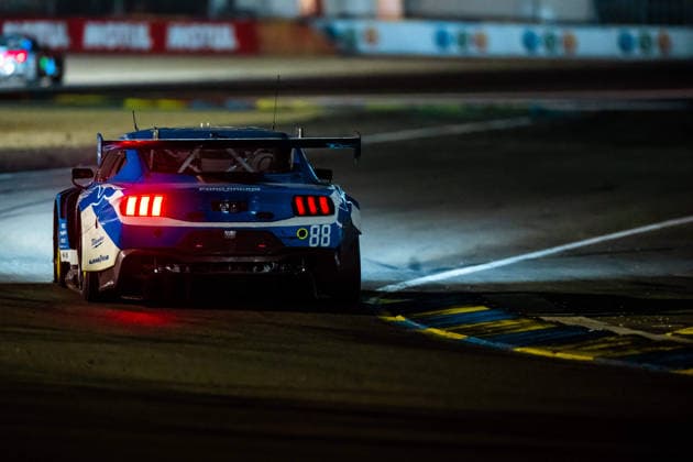 24 HEURES DU MANS 2026 - RACE - SUNDAY 88 GATTUSO Stefano (ita), LEVORATO Giammarco (ita), SARGEANT Logan (usa), Proton Competition, Ford Mustang LMGT3 88, LM GT3, action during the 24 Hours of Le Mans 2026, 3rd round of the 2026 FIA World Endurance Championship, on June 14, 2026 on the Circuit des 24 Heures du Mans in Le Mans, France -  Copyright: xAndreaxLorenzinax