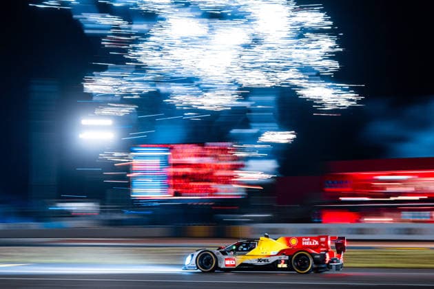 24 HEURES DU MANS 2026 - RACE - SUNDAY 20 FRIJNS Robin (nld), RAST RenÃ (ger), VAN DER LINDE Sheldon (zaf), BMW M Team WRT, BMW M Hybrid V8 20, Hypercar, action during the 24 Hours of Le Mans 2026, 3rd round of the 2026 FIA World Endurance Championship, on June 14, 2026 on the Circuit des 24 Heures du Mans in Le Mans, France -  Copyright: xAndreaxLorenzinax
