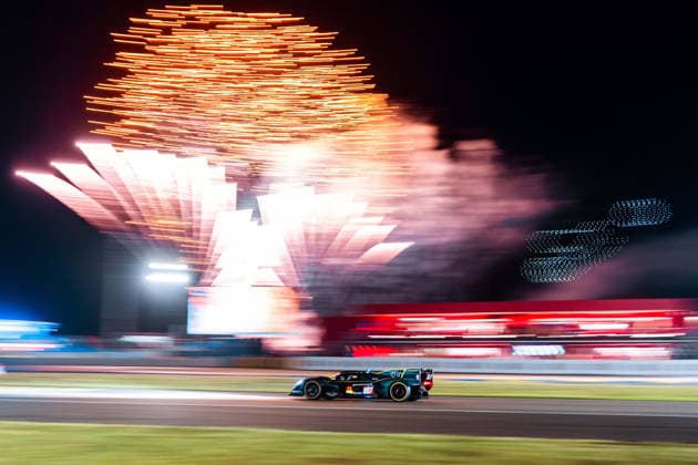 24 HEURES DU MANS 2026 - RACE - SUNDAY 007 TINCKNELL Harry (gbr), GAMBLE Tom (gbr), GUNN Ross (gbr), Aston Martin THOR Team, Aston Martin Valkyrie 007, Hypercar, action during the 24 Hours of Le Mans 2026, 3rd round of the 2026 FIA World Endurance Championship, on June 14, 2026 on the Circuit des 24 Heures du Mans in Le Mans, France -  Copyright: xAndreaxLorenzinax
