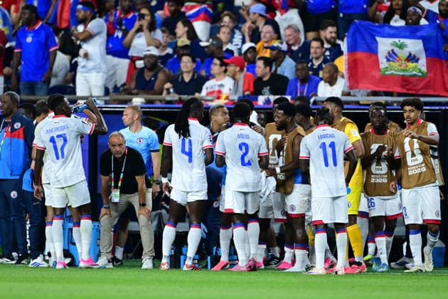 Haiti v Scotland - FIFA World Cup, WM, Weltmeisterschaft, Fussball 2026 - Group C FOXBOROUGH, UNITED STATES - JUNE 13: Players of Haiti drink water during a hydration break at the 2026 FIFA World Cup First Stage Group C match between Haiti and Scotland at Gillette Stadium (Boston Stadium) in Foxborough, Massachusetts, United States on June 13, 2026. Abdulhamid Hosbas Anadolu Massachusetts United States. Editorial use only. Please get in touch for any other usage.  Copyright: x2026xAnadoluxAbdulhamidxHosbasx