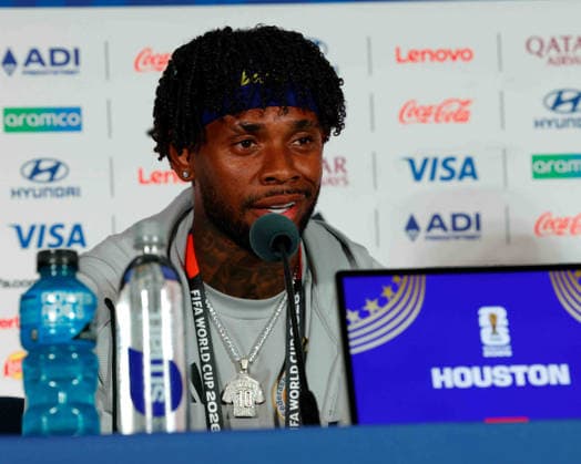 June 13, 2026, Houston, Texas, USA: CuraoÂßao midfielder LEANDRO BACUNA ( 10) speaks to members of the media during a press conference, PK, Pressekonferenz at Houston Stadium ahead of their opening Group E match against Germany at the 2026 FIFA World Cup, WM, Weltmeisterschaft, Fussball CuraoÂßAo Press Conference - FIFA World Cup 2026  - ZUMAa325 20260613_zsa_a325_010 Copyright: xDavidxBalleringxIix