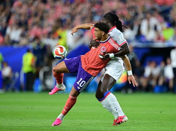 Haiti v Scotland - FIFA World Cup, WM, Weltmeisterschaft, Fussball 2026 - Group C FOXBOROUGH, UNITED STATES - JUNE 13: Che Adams (10) of Scotland in action during the 2026 FIFA World Cup First Stage Group C match between Haiti and Scotland at Gillette Stadium (Boston Stadium) in Foxborough, Massachusetts, United States on June 13, 2026. Abdulhamid Hosbas Anadolu Massachusetts United States. Editorial use only. Please get in touch for any other usage.  Copyright: x2026xAnadoluxAbdulhamidxHosbasx