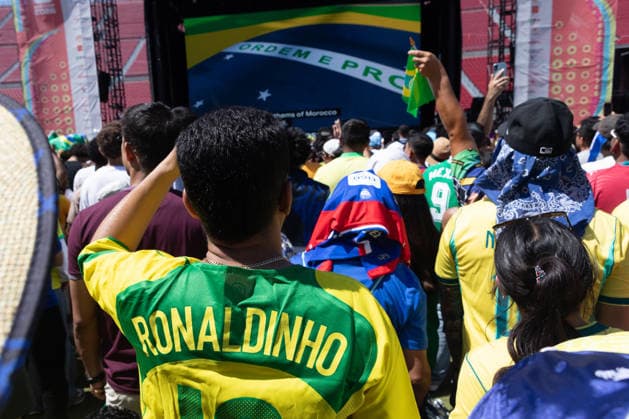 Fans watch Brazil v Morocco - FIFA World Cup, WM, Weltmeisterschaft, Fussball 2026 match in Los Angeles LOS ANGELES, CALIFORNIA - JUNE 13: Supporters watch a live broadcast of FIFA World Cup First Stage Group C opening match between Brazil and Morocco during the Fan Festival at the Los Angeles Memorial Coliseum in Los Angeles, California on June 13, 2026. Grace Hie Yoon Anadolu California United States. Editorial use only. Please get in touch for any other usage.  Copyright: x2026xAnadoluxGracexHiexYoonx