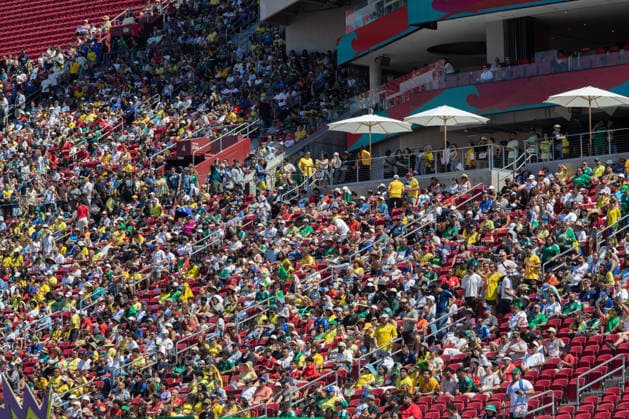 Fans watch Brazil v Morocco - FIFA World Cup, WM, Weltmeisterschaft, Fussball 2026 match in Los Angeles LOS ANGELES, CALIFORNIA - JUNE 13: Supporters watch a live broadcast of FIFA World Cup First Stage Group C opening match between Brazil and Morocco during the Fan Festival at the Los Angeles Memorial Coliseum in Los Angeles, California on June 13, 2026. Grace Hie Yoon Anadolu California United States. Editorial use only. Please get in touch for any other usage.  Copyright: x2026xAnadoluxGracexHiexYoonx
