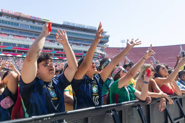 Fans watch Brazil v Morocco - FIFA World Cup, WM, Weltmeisterschaft, Fussball 2026 match in Los Angeles LOS ANGELES, CALIFORNIA - JUNE 13: Supporters watch a live broadcast of FIFA World Cup First Stage Group C opening match between Brazil and Morocco during the Fan Festival at the Los Angeles Memorial Coliseum in Los Angeles, California on June 13, 2026. Grace Hie Yoon Anadolu California United States. Editorial use only. Please get in touch for any other usage.  Copyright: x2026xAnadoluxGracexHiexYoonx