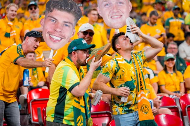 FIFA World Cup, WM, Weltmeisterschaft, Fussball 2026 - Group D - Australia vs Turkey Australian fans drink beer from their shoes ahead of the FIFA World Cup 2026 group stage soccer match Australia against Turkey, in Vancouver, Canada, 13 June 2026. VANCOUVER Canada  Copyright: xBOBxFRIDx