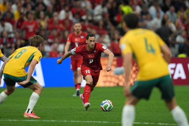 Australia v Turkiye - FIFA World Cup, WM, Weltmeisterschaft, Fussball 2026 - Group D VANCOUVER, CANADA - JUNE 13: Hakan Calhanoglu of Turkiye in action during the 2026 FIFA World Cup First Stage Group D match between Australia and Turkiye at BC Place Stadium in Vancouver, Canada on June 13, 2026. Ercin Erturk Anadolu British Columbia Canada. Editorial use only. Please get in touch for any other usage.  Copyright: x2026xAnadoluxErcinxErturkx
