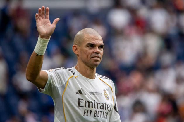June 13, 2026, Madrid, Spain: Pepe of Real Madrid seen in action during the Corazon Classic Match 2026 football match between Real Madrid Leyendas and Inter Legends at Santiago Bernabeu stadium. Final score; Real Madrid Leyendas 2:1 Inter Legends Madrid Spain - ZUMAs197 20260613_aaa_s197_443 Copyright: xDavidxCanalesx