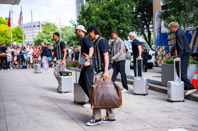 FIFA World Cup 2026, Arrival of the German national team DFB at the team hotel Inter Continental on 13 06 2026 in Houston, Texas Leroy Sane Copyright: xBahhoxKarax