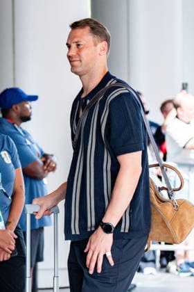 FIFA World Cup 2026, Arrival of the German national team DFB at the team hotel Inter Continental on 13 06 2026 in Houston, Texas Manuel Neuer Copyright: xBahhoxKarax