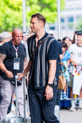 FIFA World Cup 2026, Arrival of the German national team DFB at the team hotel Inter Continental on 13 06 2026 in Houston, Texas Manuel Neuer Copyright: xBahhoxKarax