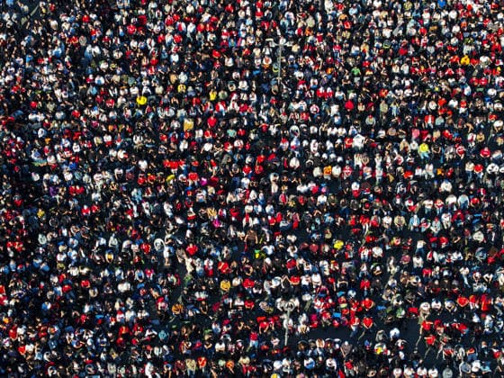 Turkish football fans gather to watch Australia v Turkiye World Cup match ISTANBUL, TURKIYE - JUNE 14: An aerial view of Turkish football fans gathering at Uskudar district of Istanbul, Turkiye on June 14, 2026, to watch the live broadcast of the Turkish National Football Team s opening match against Australia in Group D of the 2026 FIFA World Cup, WM, Weltmeisterschaft, Fussball Muhammed Enes Yildirim Anadolu Istanbul Turkey. Editorial use only. Please get in touch for any other usage.  Copyright: x2026xAnadoluxMuhammedxEnesxYildirimx