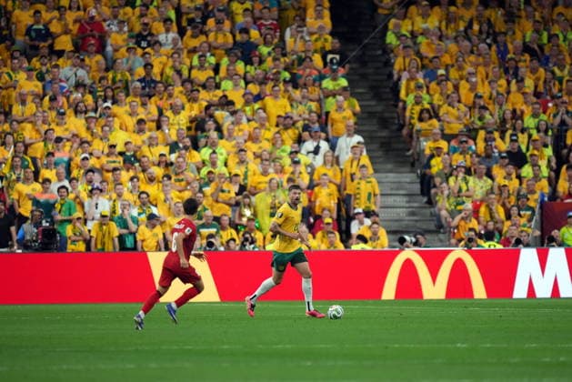 June 13, 2026, Vancouver, Bc, CANADA: Australia s Cameron Burgess (21) is chased by Turkey s Arda Guler (8) during the first half of a World Cup Group D soccer match, in Vancouver, on Saturday, June 13, 2026. Canada News - June 13, 2026  - ZUMAc35_ 20260613_zaf_c35_209 Copyright: xDarrylxDyckx