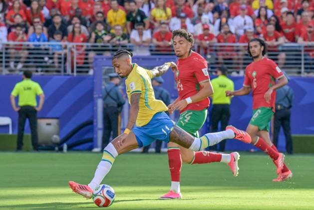 Brazil Face Morocco in FIFA World Cup, WM, Weltmeisterschaft, Fussball 2026 Group C Match EAST RUTHERFORD, NEW JERSEY, USA JUNE 13, 2026: Players of Brazil and Morocco battle for possession during the FIFA World Cup 2026 Group C match at MetLife Stadium in East Rutherford, New Jersey, USA. Photo by Walid Ibrahim JNA Press (Photo by walid ibrahim JNA Press via Nexpher Images) NEW JERSEY