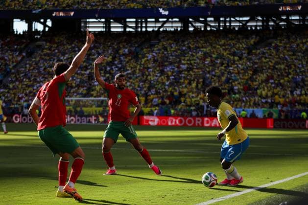 Brazil Face Morocco in FIFA World Cup, WM, Weltmeisterschaft, Fussball 2026 Group C Match EAST RUTHERFORD, NEW JERSEY, USA JUNE 13, 2026: Players of Brazil and Morocco battle for possession during the FIFA World Cup 2026 Group C match at MetLife Stadium in East Rutherford, New Jersey, USA. Photo by Ayman Aref JNA Press (Photo by Ayman Aref Mohamed Saad El Din JNA Press via Nexpher Images) NEW JERSEY