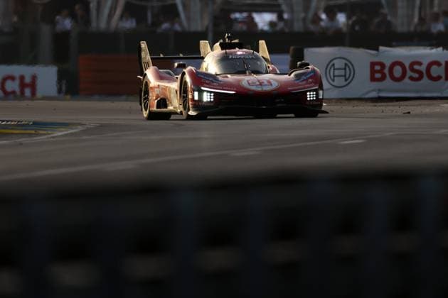 24 Heures du Mans automobile Alexandre Dimou ALEXPRESS MAXPPP - Ferrari 499P LMP1 Alessandro Pier Guidi - James Calado - Antonio Giovinazzi Ferrari 499P LMP1 Alessandro Pier Guidi - James Calado - Antonio Giovinazzi lors des 24H du Mans 2026 Alexandre Dimou Agence Alexpress 24 Hours of Le Mans Automobile Le Mans France  Copyright: xALEXPRESS MAXPPPxAlexandrexDimoux DIM202606149407 DIM202606149407