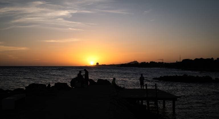 WILLEMSTAD - Sunset one day before Curacao s match, which kicks off the World Cup with a game against Germany. RAMON VAN FLYMEN ANP netherlands out - belgium out Willemstad xVIxxIVx 560949011 originalFilename: 0859065436st.jpg
