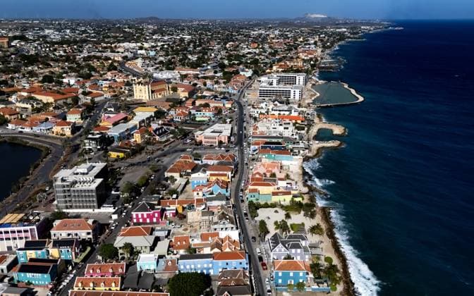 WILLEMSTAD - Overview photo of the center of Willemstad. For Curacao, the football World Cup begins with a match against Germany. RAMON VAN FLYMEN ANP netherlands out - belgium out Willemstad xVIxxIVx 560949584 originalFilename: 0859065899st.jpg