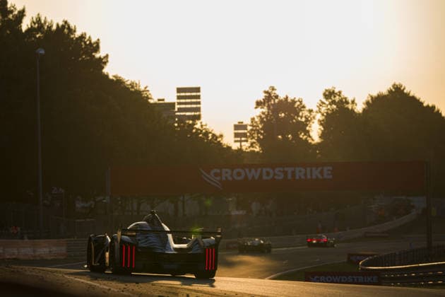 24 HEURES DU MANS 2026 - RACE - SUNDAY 93 DI RESTA Paul (gbr), VANDOORNE Stoffel (bel), CASSIDY Nick (nzl), Peugeot TotalEnergies, Peugeot 9X8 93, Hypercar, action during the 24 Hours of Le Mans 2026, 3rd round of the 2026 FIA World Endurance Championship, on June 14, 2026 on the Circuit des 24 Heures du Mans in Le Mans, France - Le MansFrance  Copyright: xCLEMENTxLUCKx
