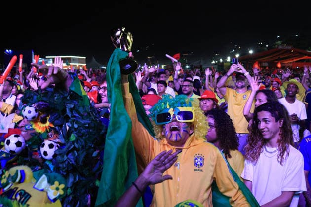 Brasil x Marrocos fan fest Rj RIO DE JANEIRO, RJ - 13.06.2026: BRASIL X MARROCOS FAN FEST RJ - Fans during the Brazil vs. Morocco game at the fan fest held on Copacabana Beach in Rio de Janeiro, RJ. x2961161x  LuizxGomes xwww.imago-images.dex  IMAGO LuizxGomes