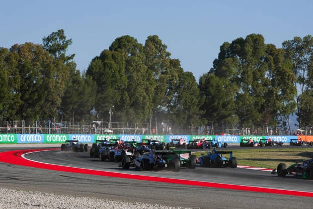AUTO - FORMULA 3 2026 - BARCELONA Start of the race during the 3rd round of the 2026 FIA Formula 3 Championship from June 12 to 14, 2026 on the Circuit de Barcelona-Catalunya, in Montmelo, Spain - MontmeloSpain  Copyright: xEricxAlonsox